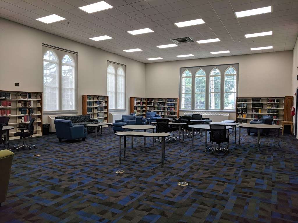 Catawba College: CLB Library | 2300 W Innes St, Salisbury, NC 28144, USA | Phone: (704) 637-4448