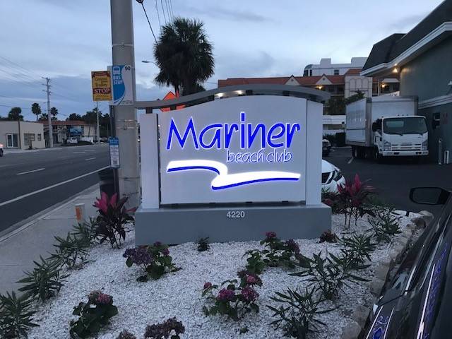 Mariner Beach Club | 4220 Gulf Blvd, St Pete Beach, FL 33706, USA | Phone: (727) 367-3721