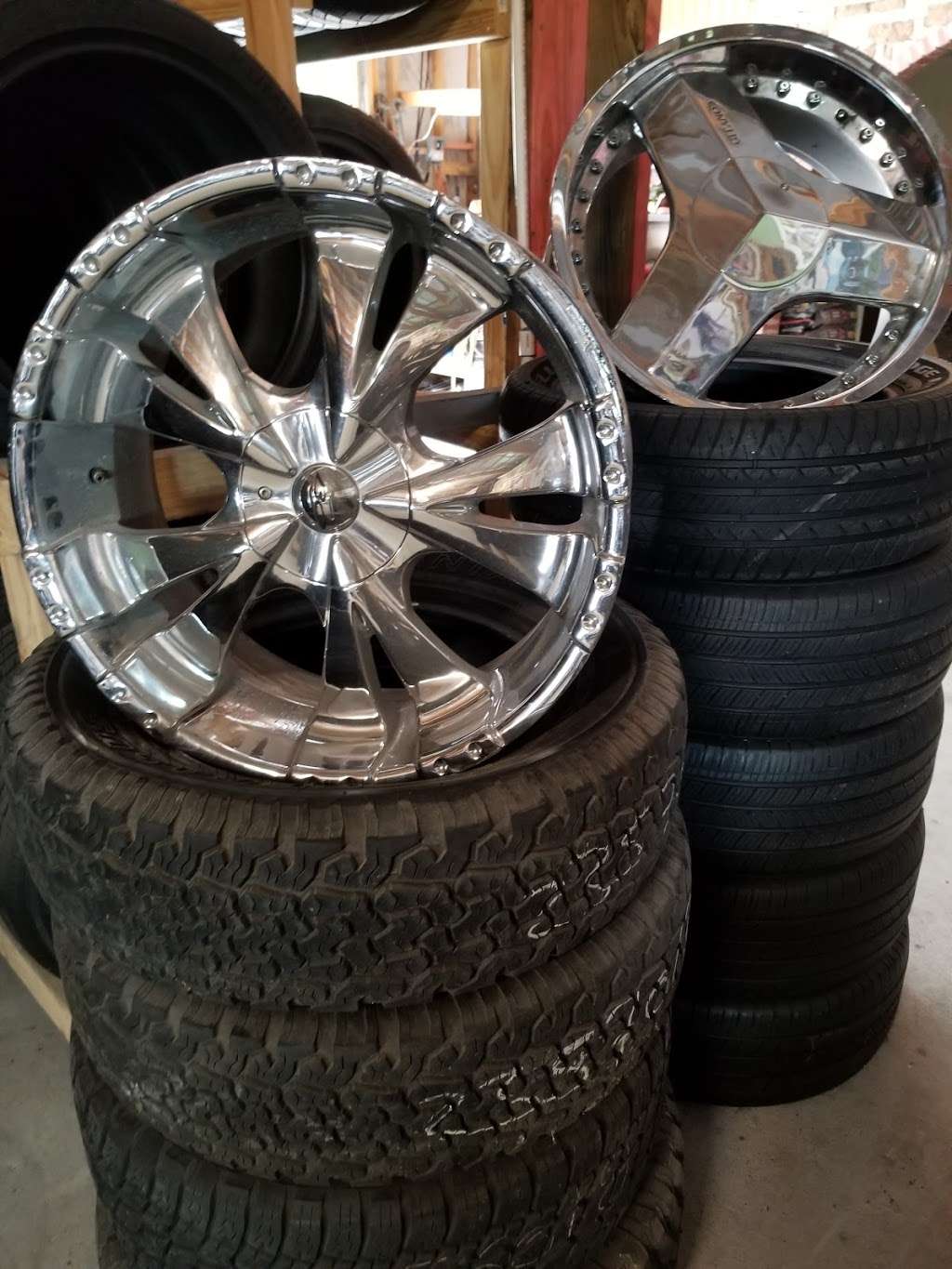 R&R Tire Shop | 1701 Main St, La Marque, TX 77568, USA | Phone: (409) 916-2576