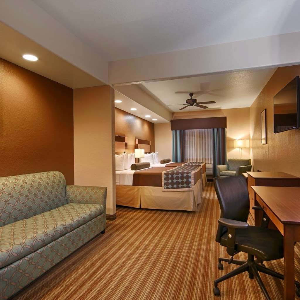 Best Western Plus Palo Alto Inn & Suites | 12507 SW Loop 410, San Antonio, TX 78224, USA | Phone: (210) 298-9990