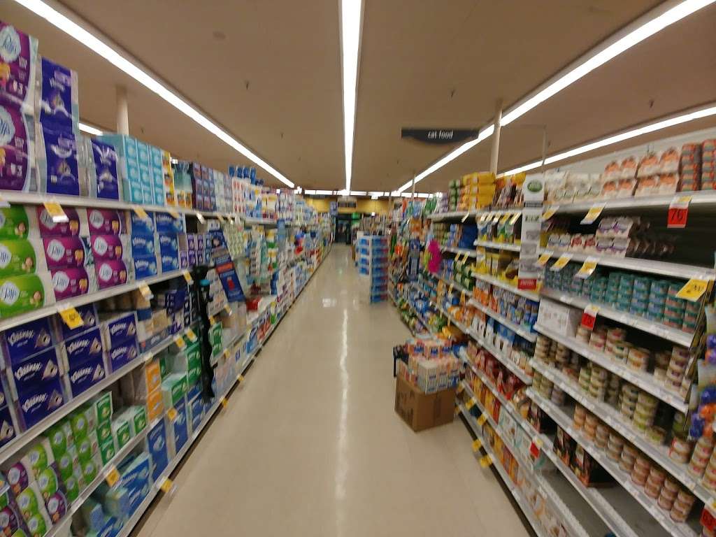 Safeway | 6130 Rose Hill Dr, Alexandria, VA 22310, USA | Phone: (703) 313-8800