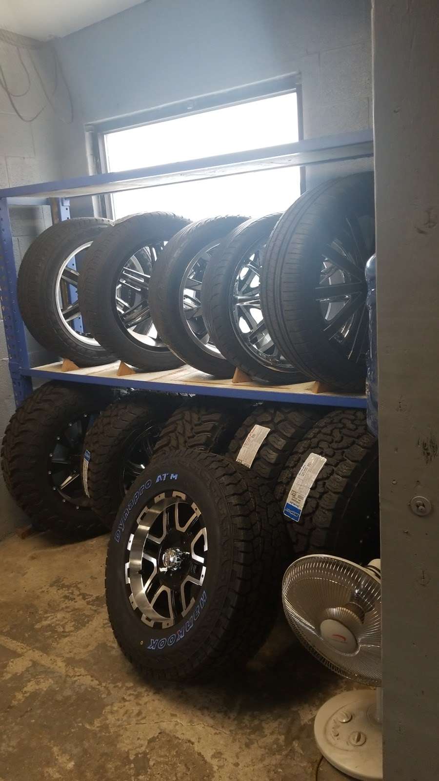 Big Timers Tire Shop | 1103 N 31st Ave, Melrose Park, IL 60160, USA | Phone: (708) 344-4911