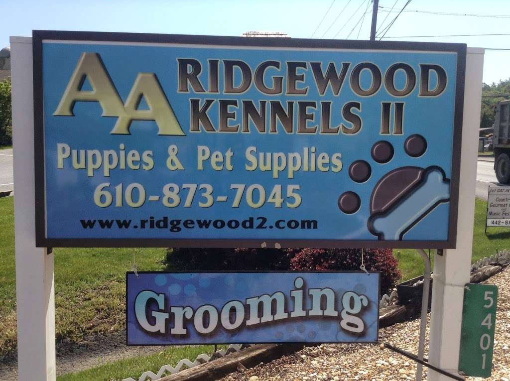 AA Ridgewood Kennels II | 5015 Lincoln Hwy, Kinzers, PA 17535, USA | Phone: (610) 873-7045