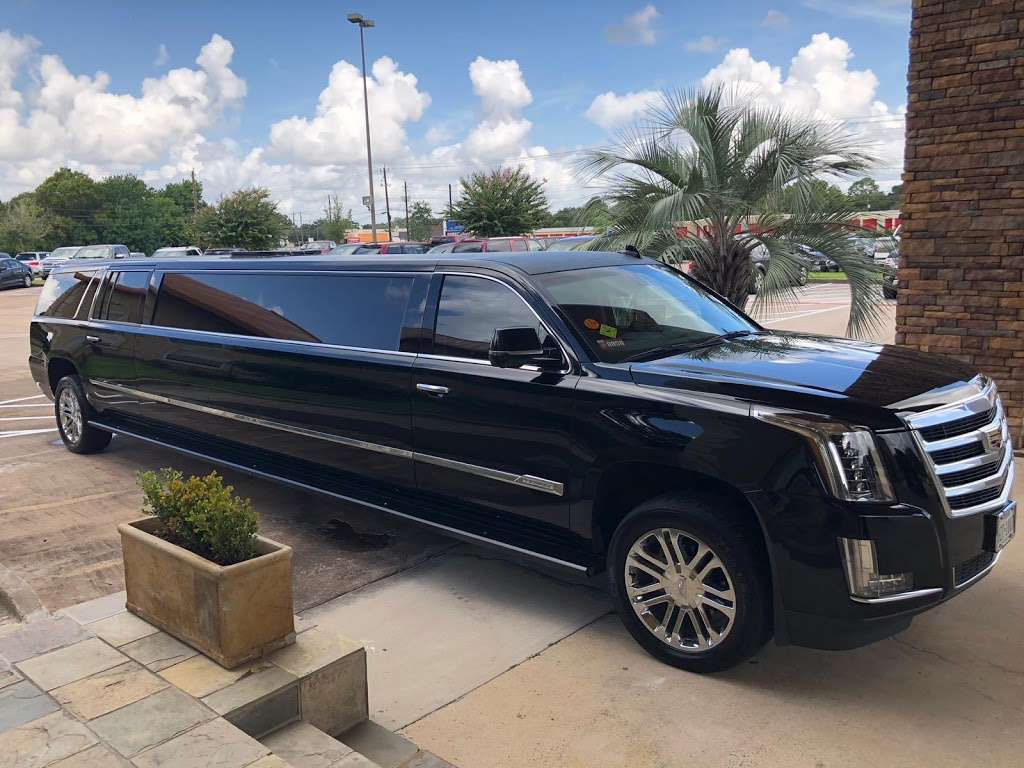 Houston Limo, Airport Transportation, Party Bus, Charter Bus Ren | 17402 Autumn Trails Ln, Houston, TX 77084, USA | Phone: (800) 794-9499