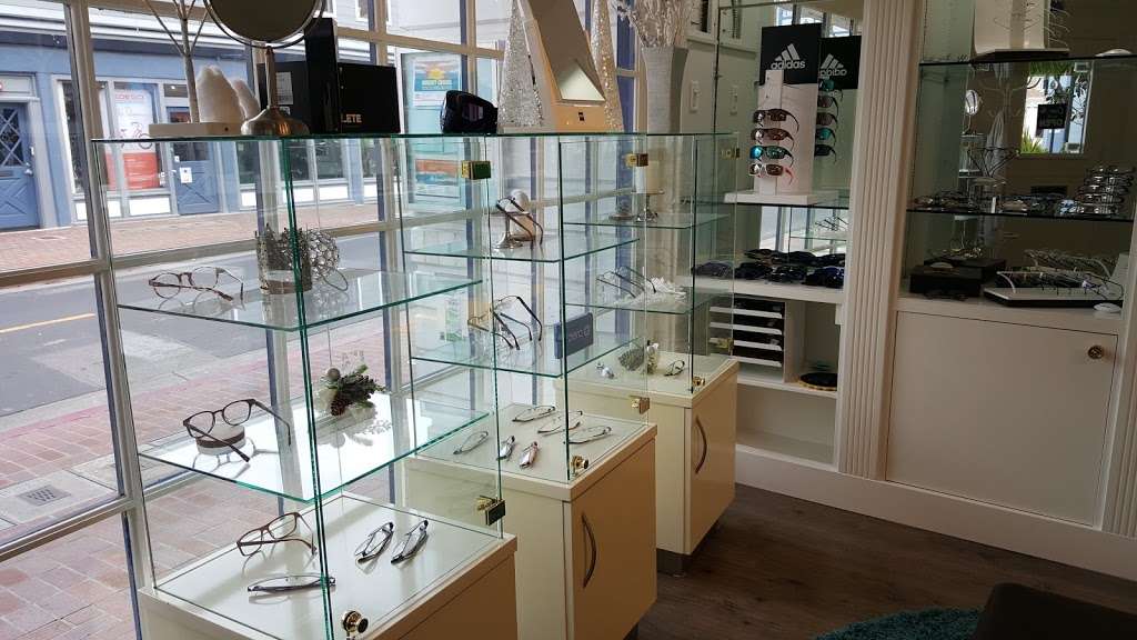 Enlighten Optometry | 21 Main Street Suite A Belvedere, Tiburon, CA 94920, USA | Phone: (415) 488-5068