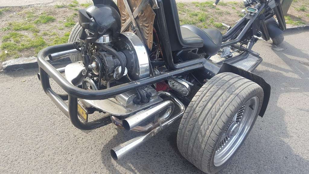 Bobs Auto Wreckers | 58 Avenue C, Newark, NJ 07114, USA | Phone: (973) 645-8800