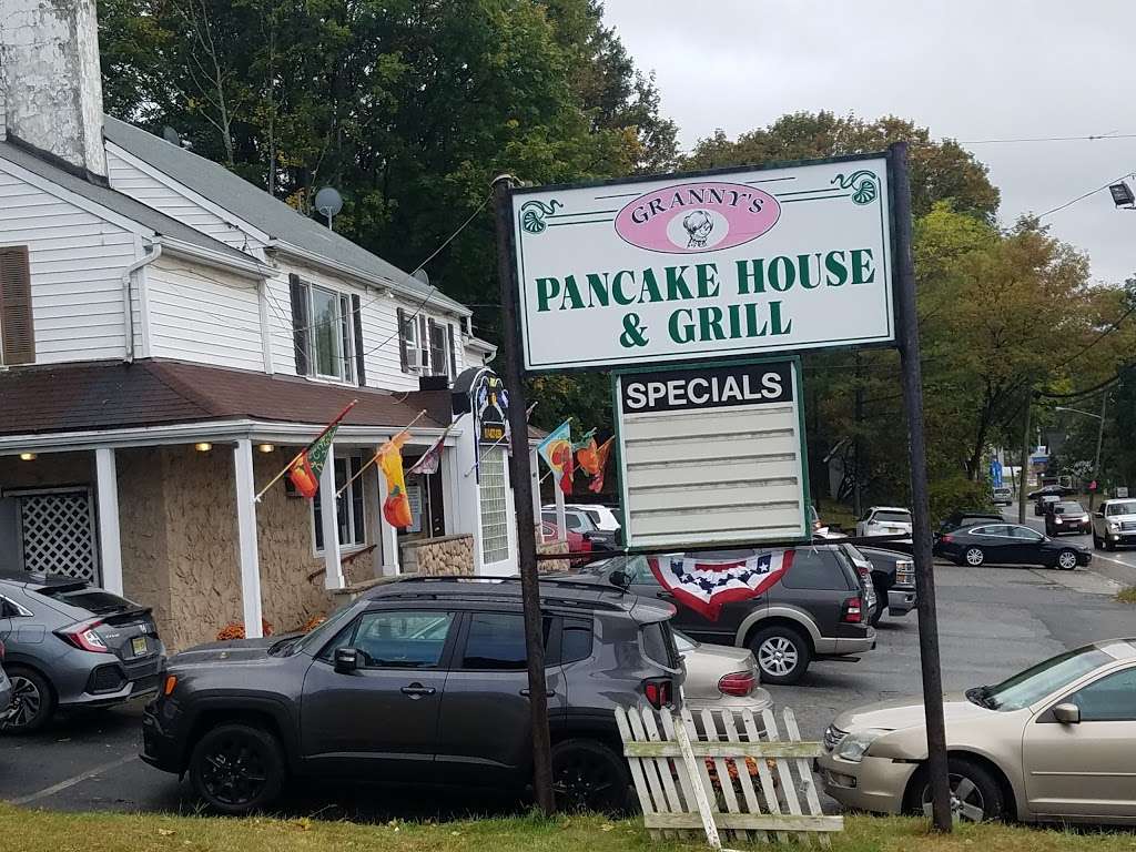 Grannys Pancake House & Grill | 181 NJ-23, Hamburg, NJ 07419 | Phone: (973) 827-2390