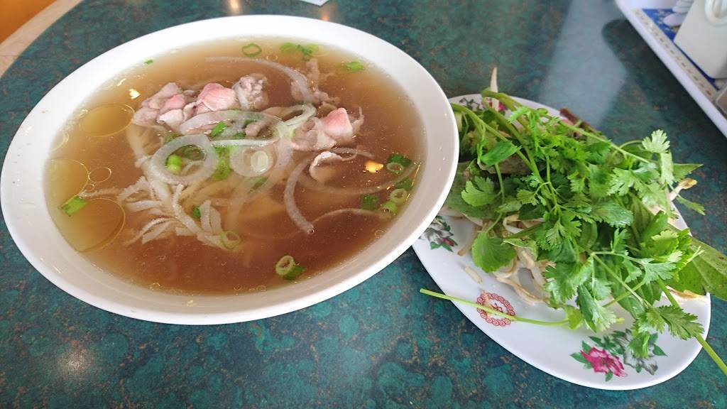 Pho Que Houng | 100, 6592, 1401 Jupiter Rd, Plano, TX 75074, USA | Phone: (972) 424-5205