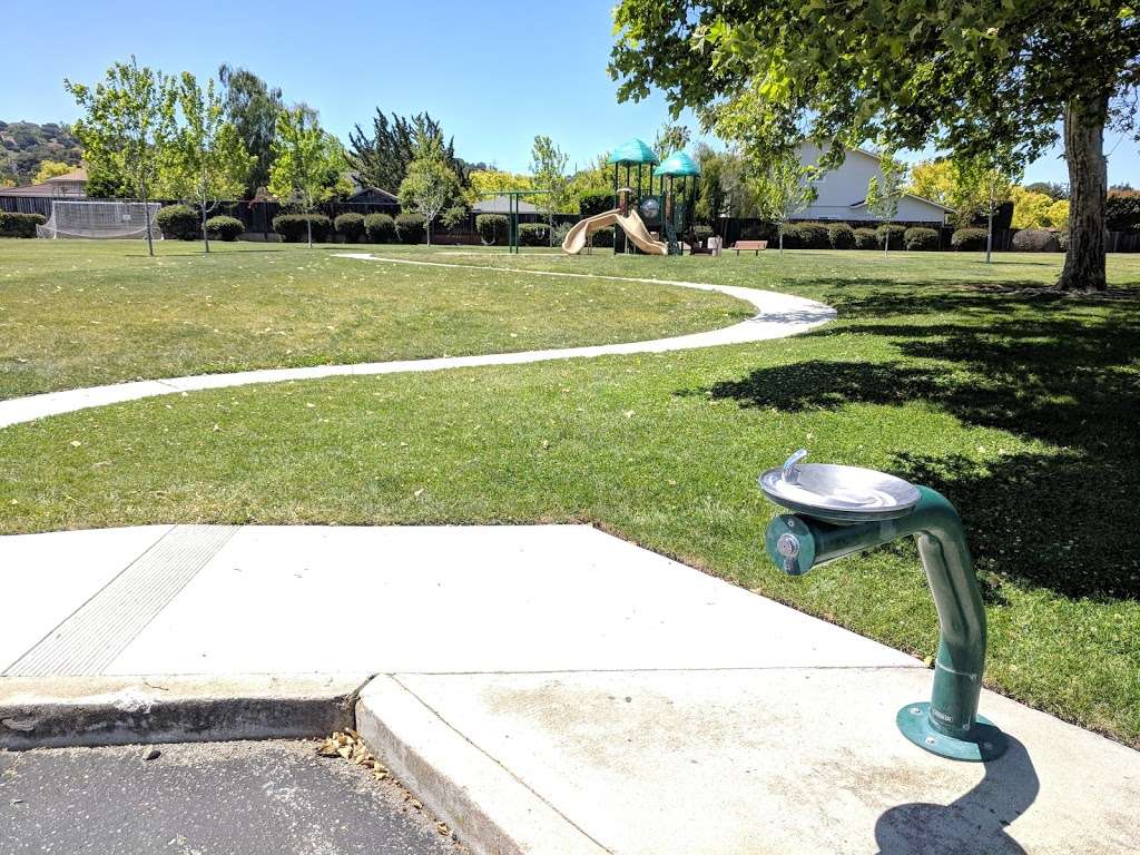 Hoover Park | Cupertino, CA 95014, USA