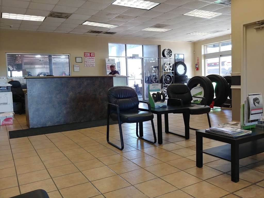 Southern Tire Mart | 10941 W Fairmont Pkwy, La Porte, TX 77571 | Phone: (281) 842-8800