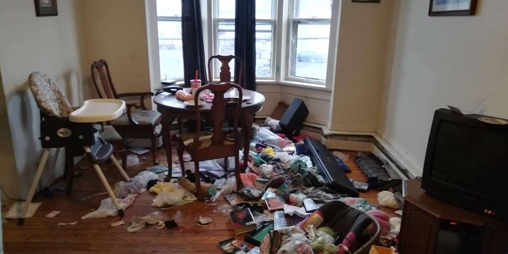 Northeast Hoarder Help | 584 W Sperling St, West Wyoming, PA 18644, USA | Phone: (570) 362-7920