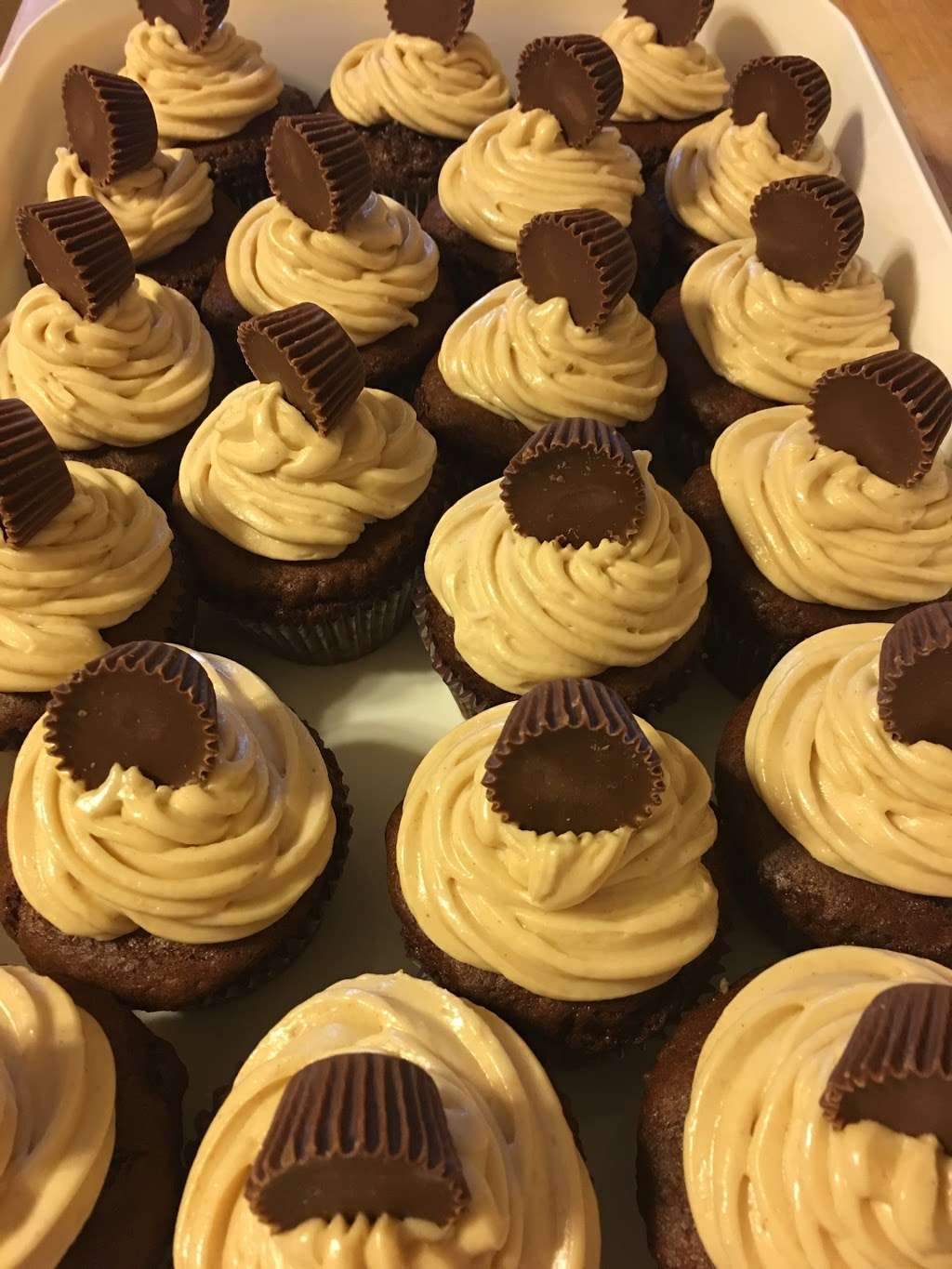 Selenas Best Bakes Bakery | 710 Harbaugh Valley Rd, Fairfield, PA 17320, USA | Phone: (240) 315-3263