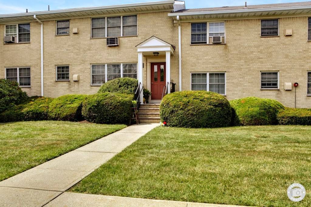 Cloverdale Park Apartments | 414 N Midland Ave, Saddle Brook, NJ 07663, USA | Phone: (551) 246-1095