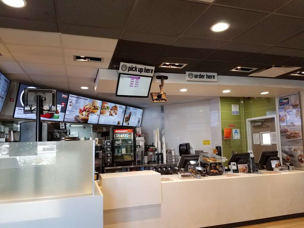 McDonalds | 3526 E Gage Ave, Bell, CA 90201, USA | Phone: (323) 277-9673