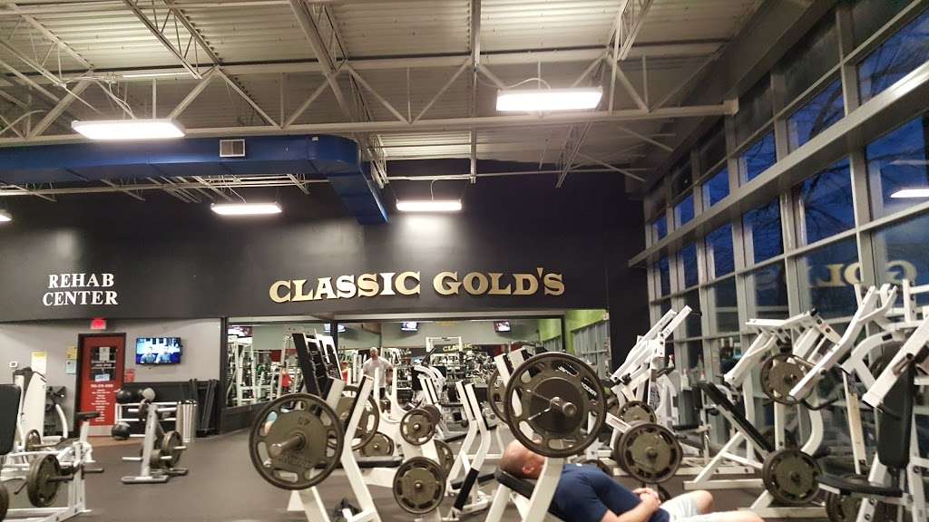 Golds Gym | 13621 Lee Jackson Memorial Highway, Chantilly, VA 20151 | Phone: (703) 378-4653
