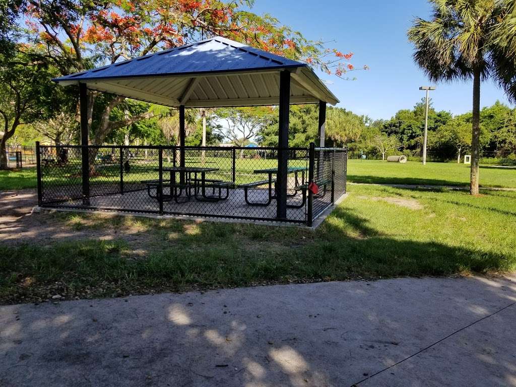 Dr. Pauls Dog Park | 2915 Sportsplex Dr, Coral Springs, FL 33065, USA | Phone: (954) 344-1841