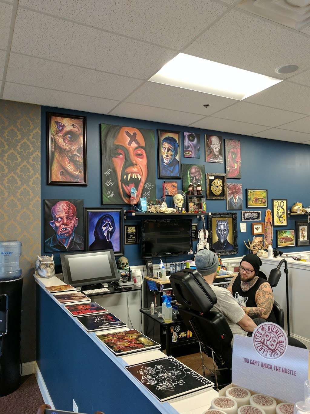 Electric Tattoo Parlor , Piercing, and Tattoo Removal. | 2319 Randall Rd, Carpentersville, IL 60110, USA | Phone: (224) 802-2151