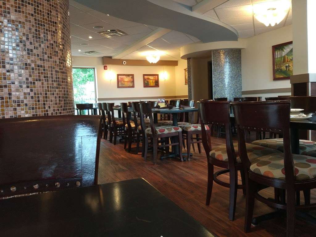 La Parrilla De Manila | 1159 St George Ave, Colonia, NJ 07067 | Phone: (732) 510-7033