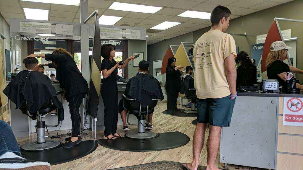 Great Clips | 4513 Campus Dr, Irvine, CA 92612, USA | Phone: (949) 854-4338