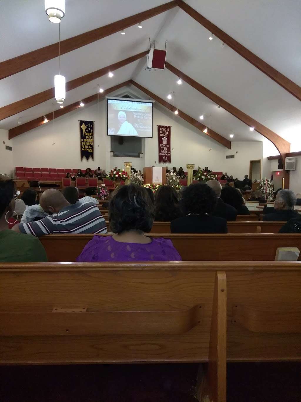 Mt Tabor Baptist Church | 3700 Simpson Stuart Rd, Dallas, TX 75241, USA | Phone: (972) 225-1704