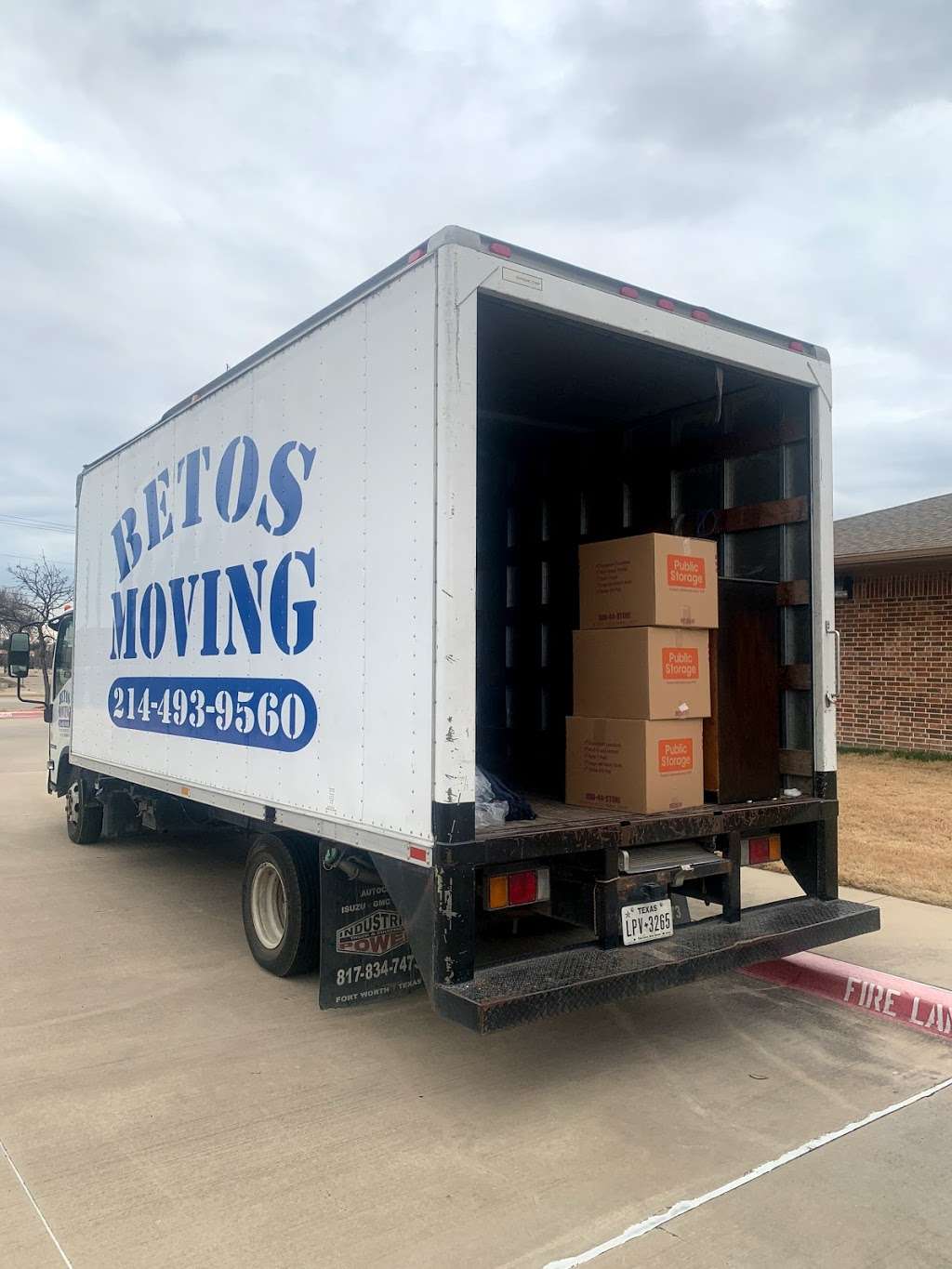 Betos Moving #2 | 5168 Clydesdale Dr, Grand Prairie, TX 75052, USA | Phone: (214) 493-9560