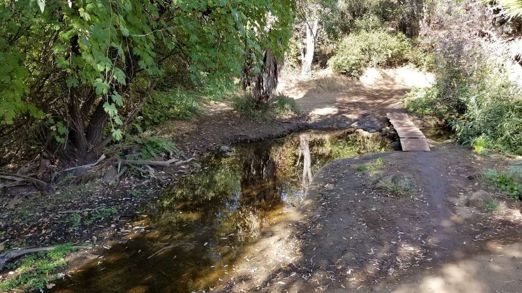 Bernardo Mountain Summit Trail - Access Road | Escondido, CA 92029, USA