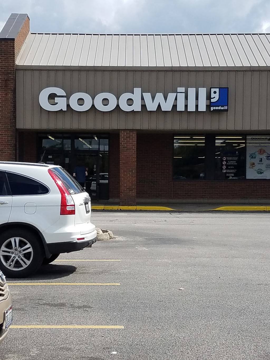 Goodwill Industries | 10333 Northfield Rd #6, Northfield, OH 44067, USA | Phone: (330) 908-1440