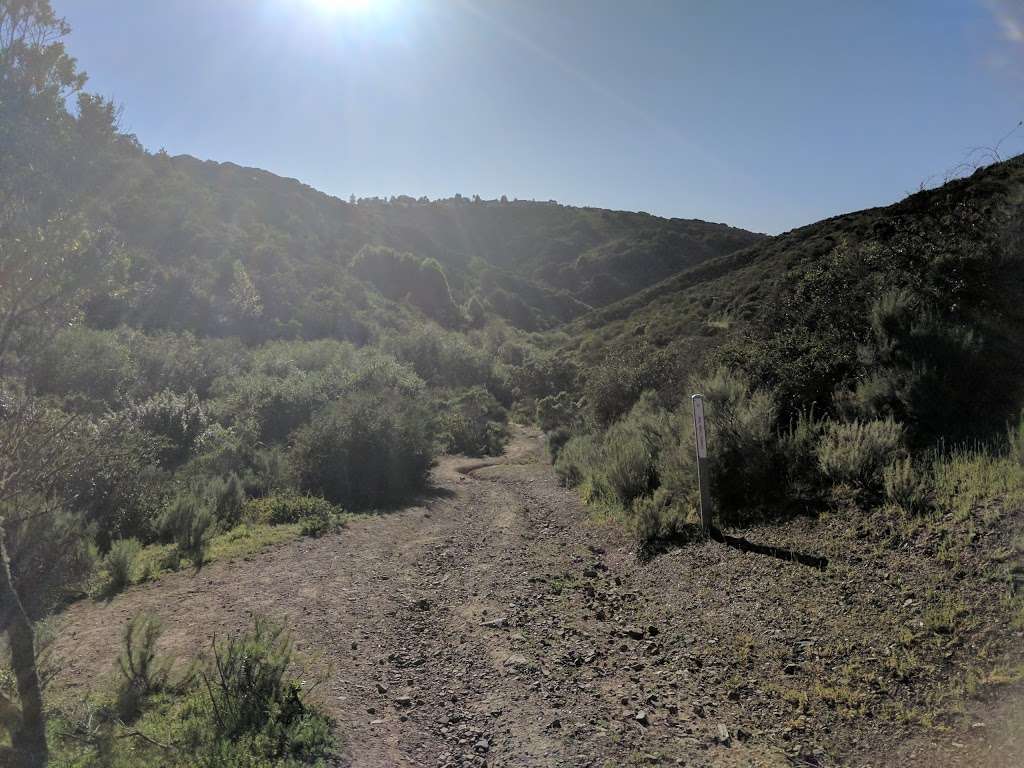 Upper creek trailhead | hidden canyon park, Belmont, CA 94002, USA