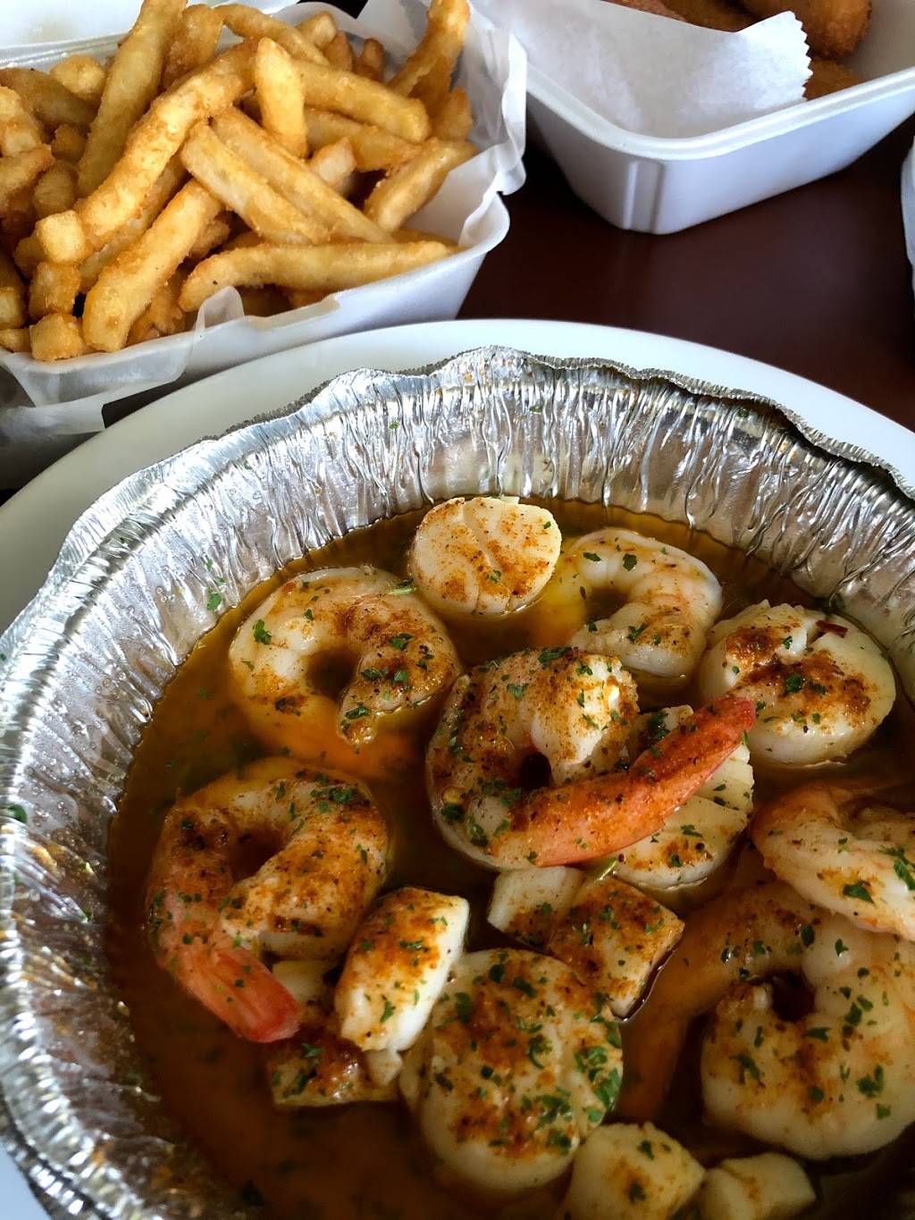 Bay Crab House | 210 W Johnson Hwy, Norristown, PA 19401, USA | Phone: (484) 681-5102