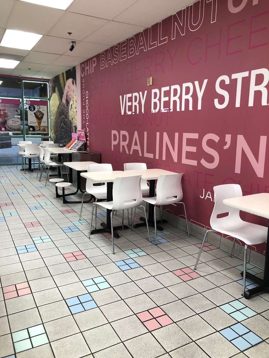 Baskin-Robbins | Glendale Square, 1010 N Glendale Ave #104, Glendale, CA 91206, USA | Phone: (818) 241-3131