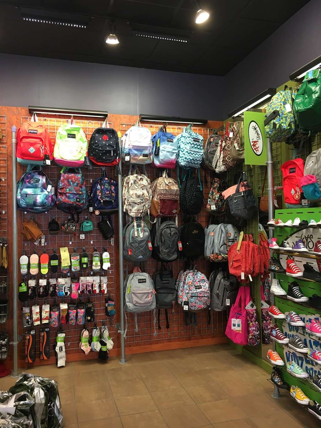 Journeys | 2950 Interstate 20 #920, Grand Prairie, TX 75052, USA | Phone: (972) 602-6760