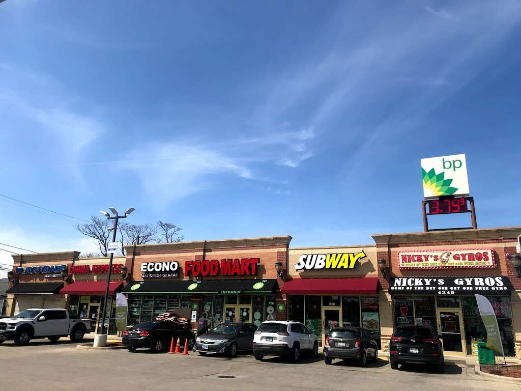 Subway | 4242 S Wentworth Ave, Chicago, IL 60609, USA | Phone: (773) 268-8861