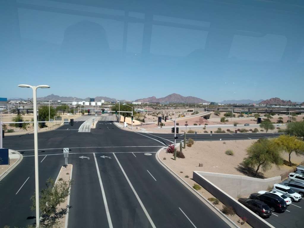 East Economy Lot | 4215 E Sky Harbor Blvd, Phoenix, AZ 85034, USA | Phone: (602) 273-4545