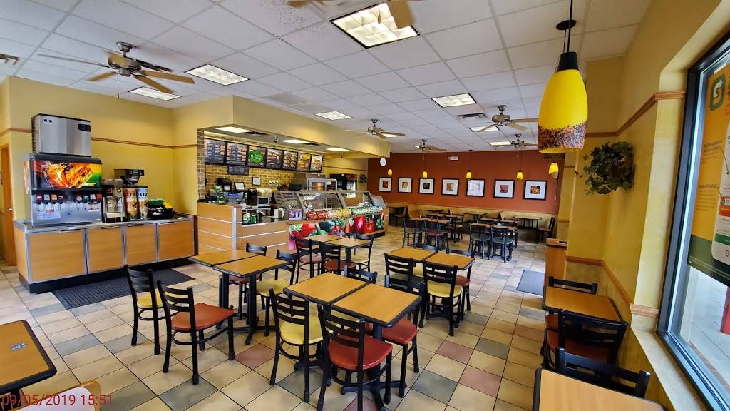 Subway | 1018 Slide Rd Suite A, Lubbock, TX 79416, USA | Phone: (806) 687-2692