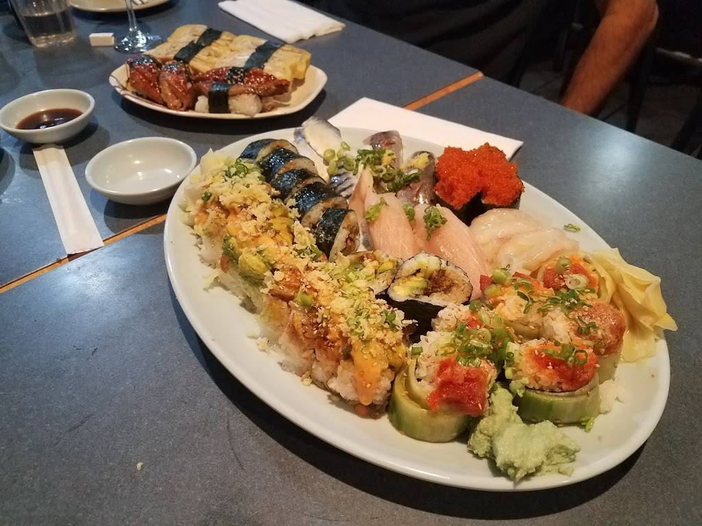 Saburos | Sushi House Restaurant | 1667 SE Bybee Blvd, Portland, OR 97202, USA | Phone: (503) 236-4237