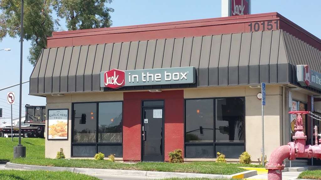 Jack in the Box | 10151 Ben Nevis Blvd, Riverside, CA 92509, USA | Phone: (951) 681-1189