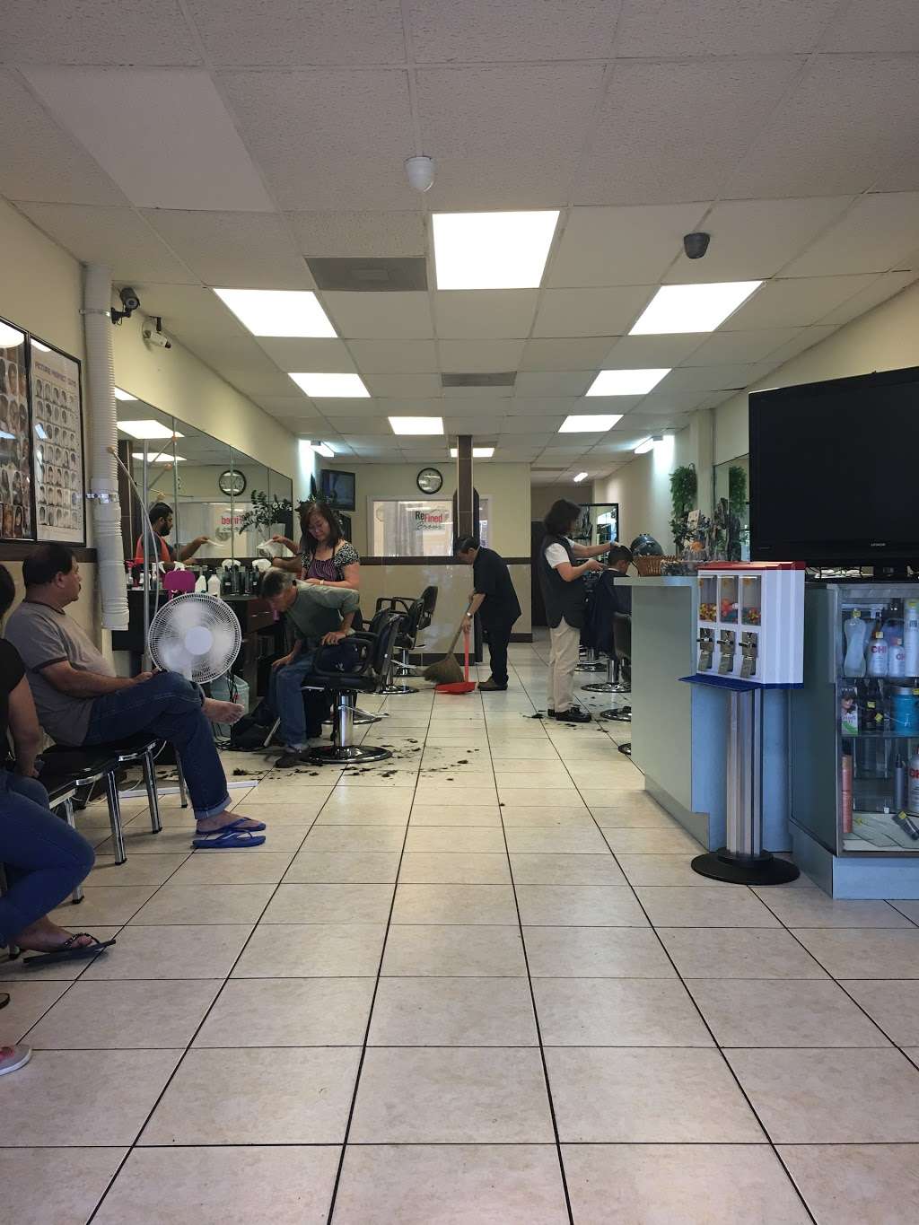 Diana Hair Salon | 11232 Beechnut St, Houston, TX 77072, USA | Phone: (281) 575-8666