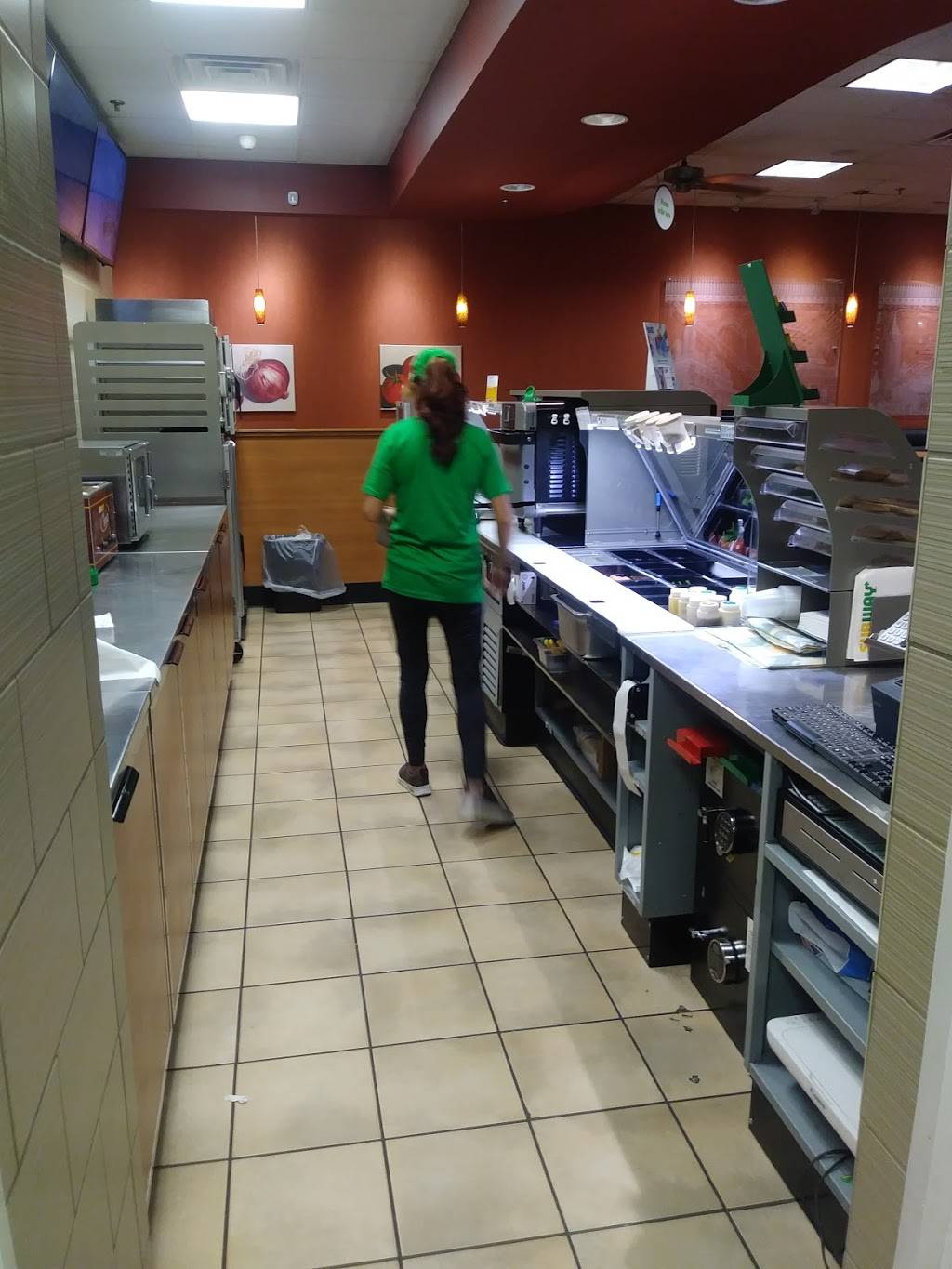 Subway | 1800 North, Interstate 35 #140, Carrollton, TX 75006, USA | Phone: (972) 323-6500