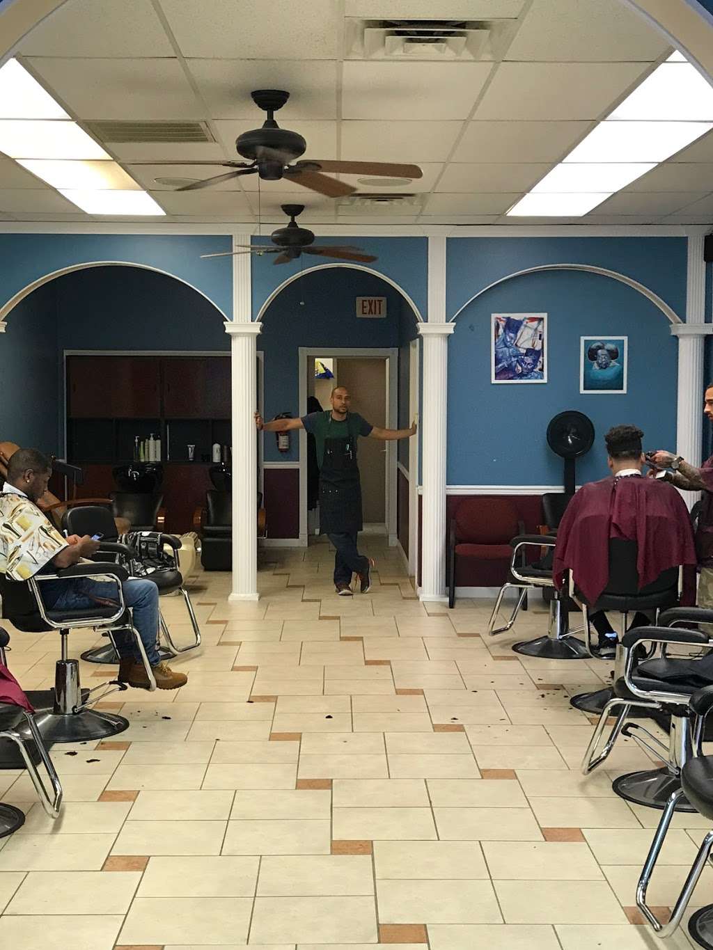 Kingdom Barber Lounge | 7128 Salem Fields Blvd, Fredericksburg, VA 22407 | Phone: (540) 693-0770
