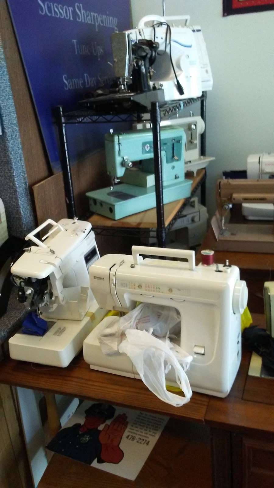 Blenkinsop Sewing Machine Repair | 7137 W Greenfield Ave, Milwaukee, WI 53214, USA | Phone: (414) 322-1582