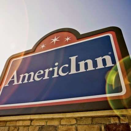 AmericInn by Wyndham, Elkhorn Near Lake Geneva | 210 East Commerce Ct, Elkhorn, WI 53121 | Phone: (262) 421-4276
