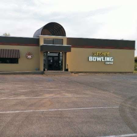 Sunshine Bowling Center | 10809 E U.S. Highway 136, Indianapolis, IN 46234 | Phone: (317) 280-7670