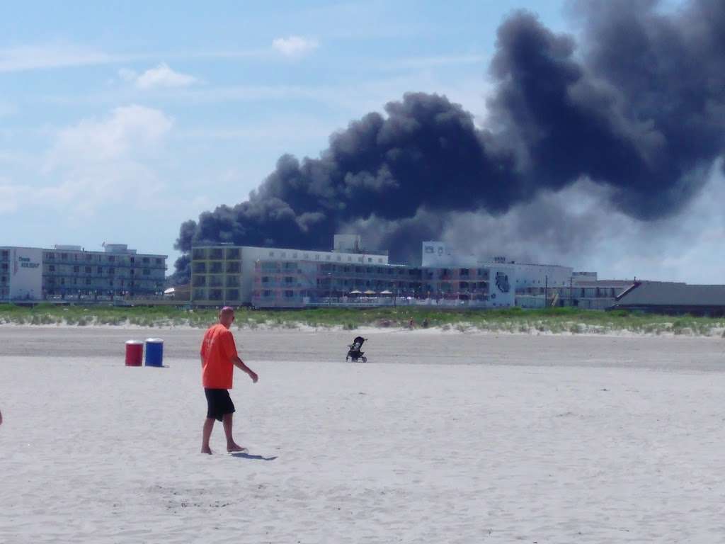 NJ beach, boardwalk | Boardwalk, Wildwood Crest, NJ 08260, USA