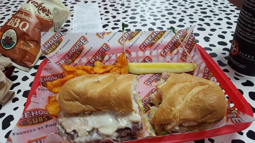 Firehouse Subs | 1107 3rd St SW #6, Winter Haven, FL 33880, USA | Phone: (863) 293-8200