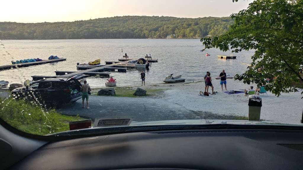 Masthope Beach | Lackawaxen, PA 18435, USA