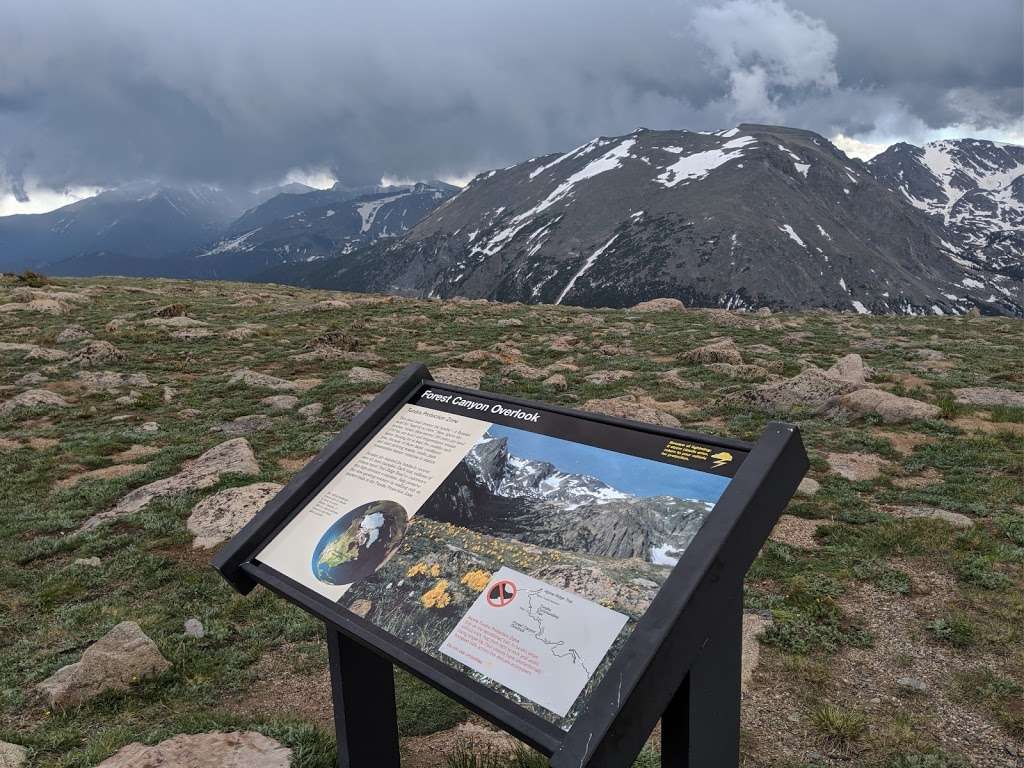 Hidden Valley Parking Area | 1045 Fall River Ct, Estes Park, CO 80517, USA