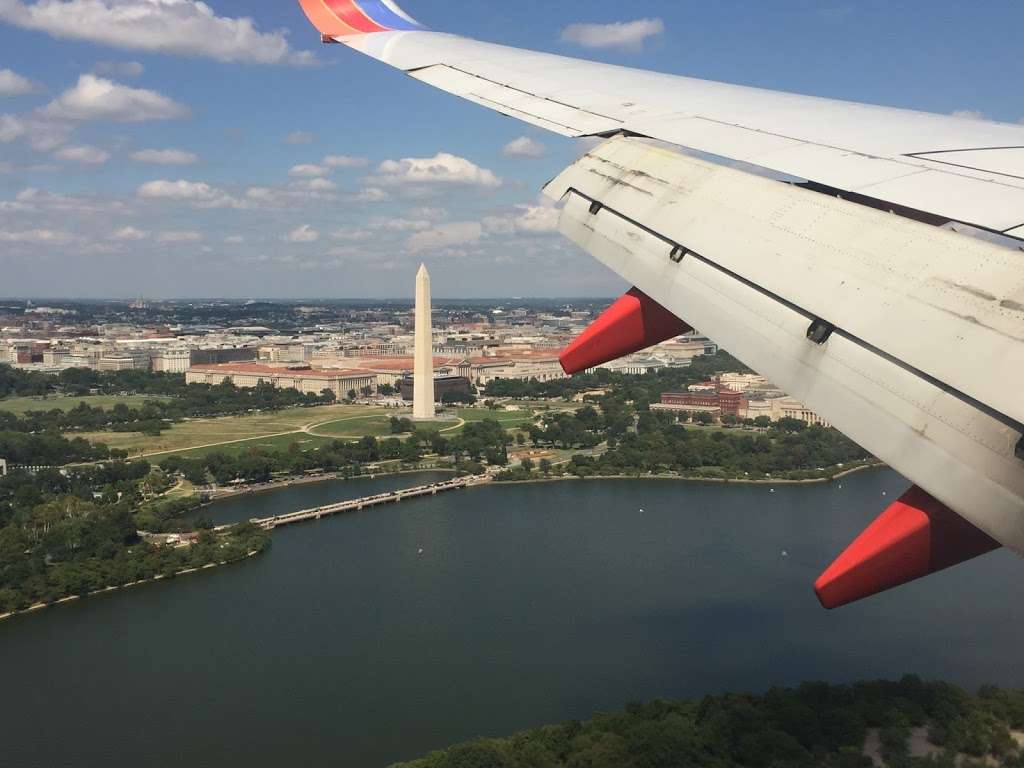 Ronald Reagan Washington National Airport | Arlington, VA 22202 | Phone: (703) 417-8000