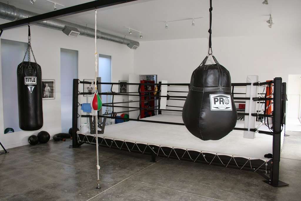 Strong Sports Gym | 1318 N Spring St, Los Angeles, CA 90012, USA | Phone: (310) 800-3999