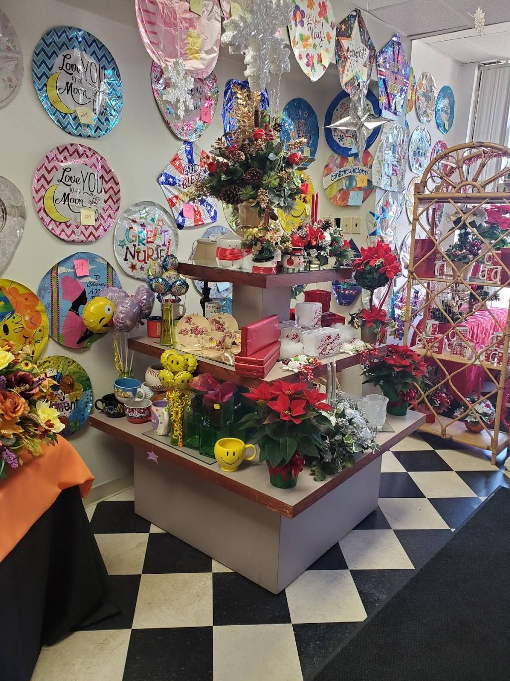 Zontinis Event Decorators Flowers & Balloon | 4730 Princess Anne Rd, Virginia Beach, VA 23462, USA | Phone: (757) 228-6990