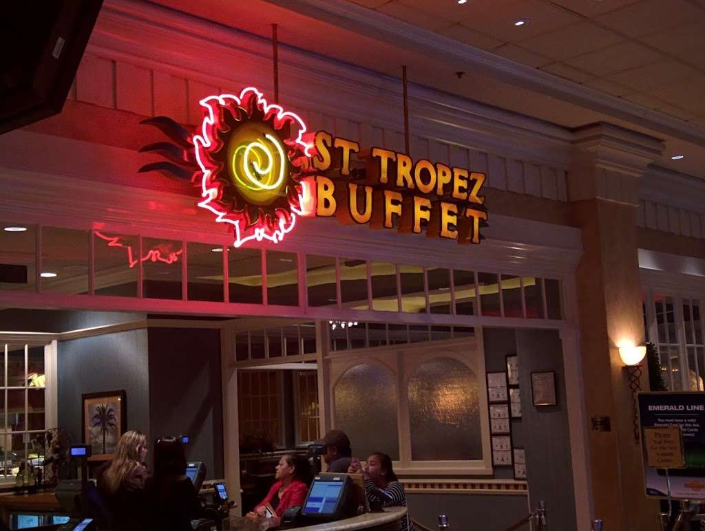 St. Tropez Buffet at Suncoast Hotel & Casino | 9090 Alta Dr, Las Vegas, NV 89145, USA | Phone: (702) 636-7111